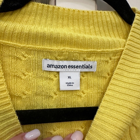 Amazon Essentials Vibrant Yellow Cable Knit Sweater - Picture 3 of 5